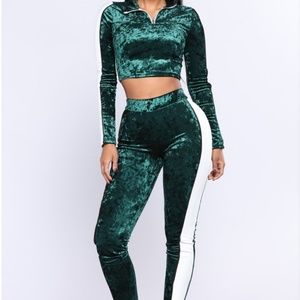 Velvet green plus 2piece set